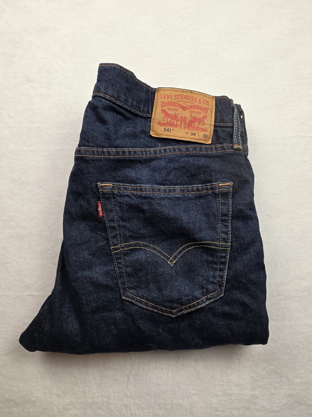 Levi's 541 Athetic Taper Fit Men's Jean's Dark Wash 34x32